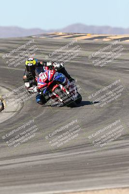 media/Dec-07-2025-CVMA (Sun) [[3e7d2de5dc]]/Race 6-The Shootout/